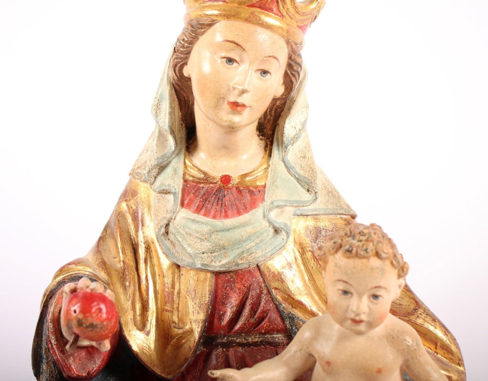 THRONENDE MADONNA MIT KIND UND APFEL, altes Eichenholz, farbig gefasst, vergoldet, H 54, DEUTSCH, - Bild 5 aus 6