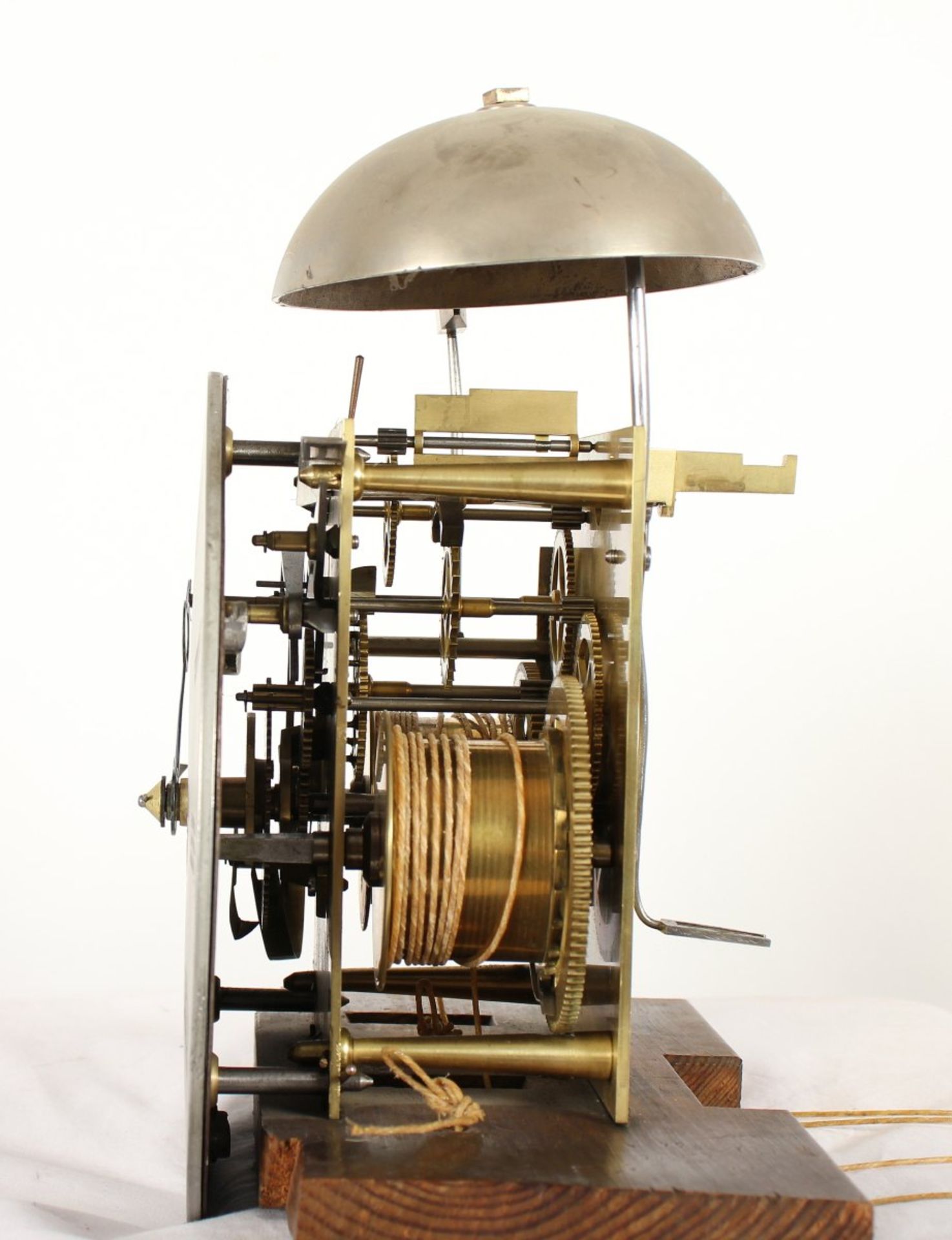 SELTENE BIEDERMEIER-STANDUHR, Braket Clock in Mahagonigehäuse auf Unterschrank, Werk mit separater - Bild 5 aus 6