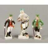 DREI FIGUREN BERGMÄNNER, polychrom bemalt, Goldstaffage, "Preußischer Bergmann" (min.rest.) und "