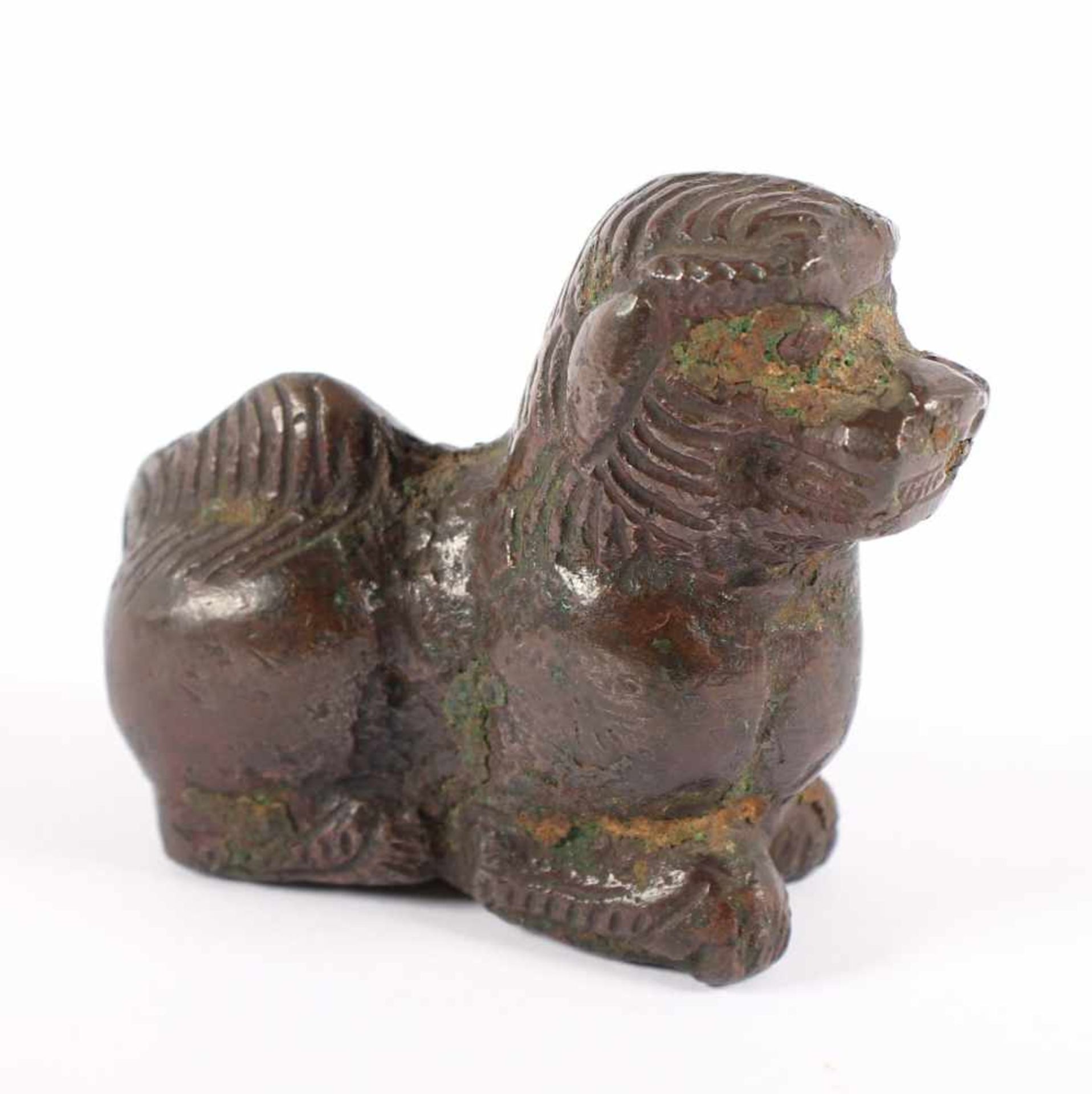 FO-HUND, Bronze, braun patiniert, grüne Patina, L 7,5, CHINA, Ming-Zeit Provenienz: Sammlung