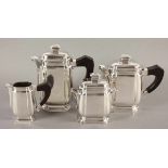 ART DECO-KAFFEE/TEESET, bestehend aus einer Kaffeekanne, H 21, einer Teekanne, H 18, einer