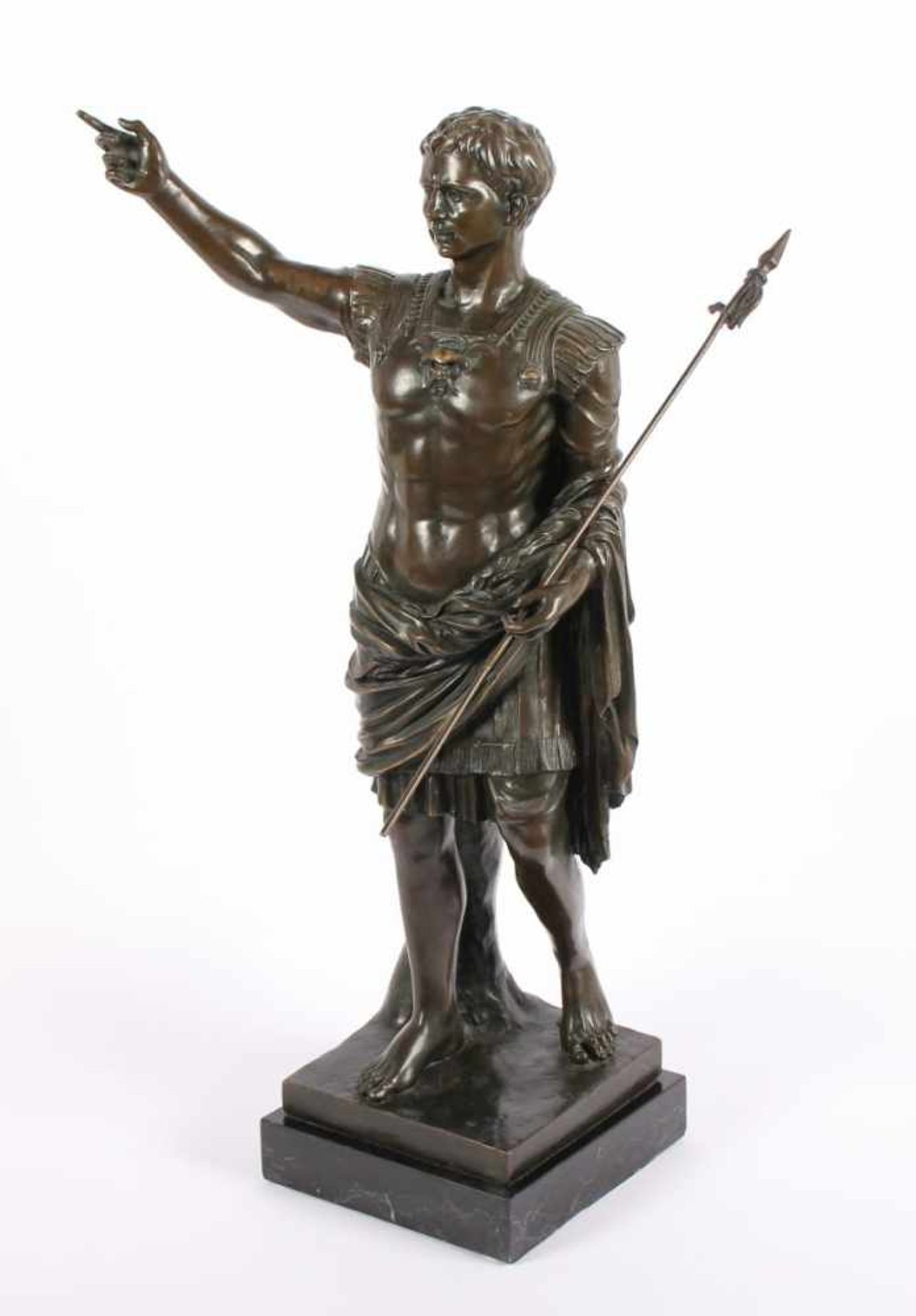 KAISER AUGUSTUS VON PRIMAPORTA, Bronze, H 58, nach römischem Vorbild, Marmorsockel - Bild 2 aus 5