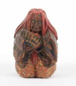NETSUKE NÔ-TÄNZER, Holz, farbig gefasst, Tänzer mit Maske und roten Haaren in der Rolle des Shôjô, H