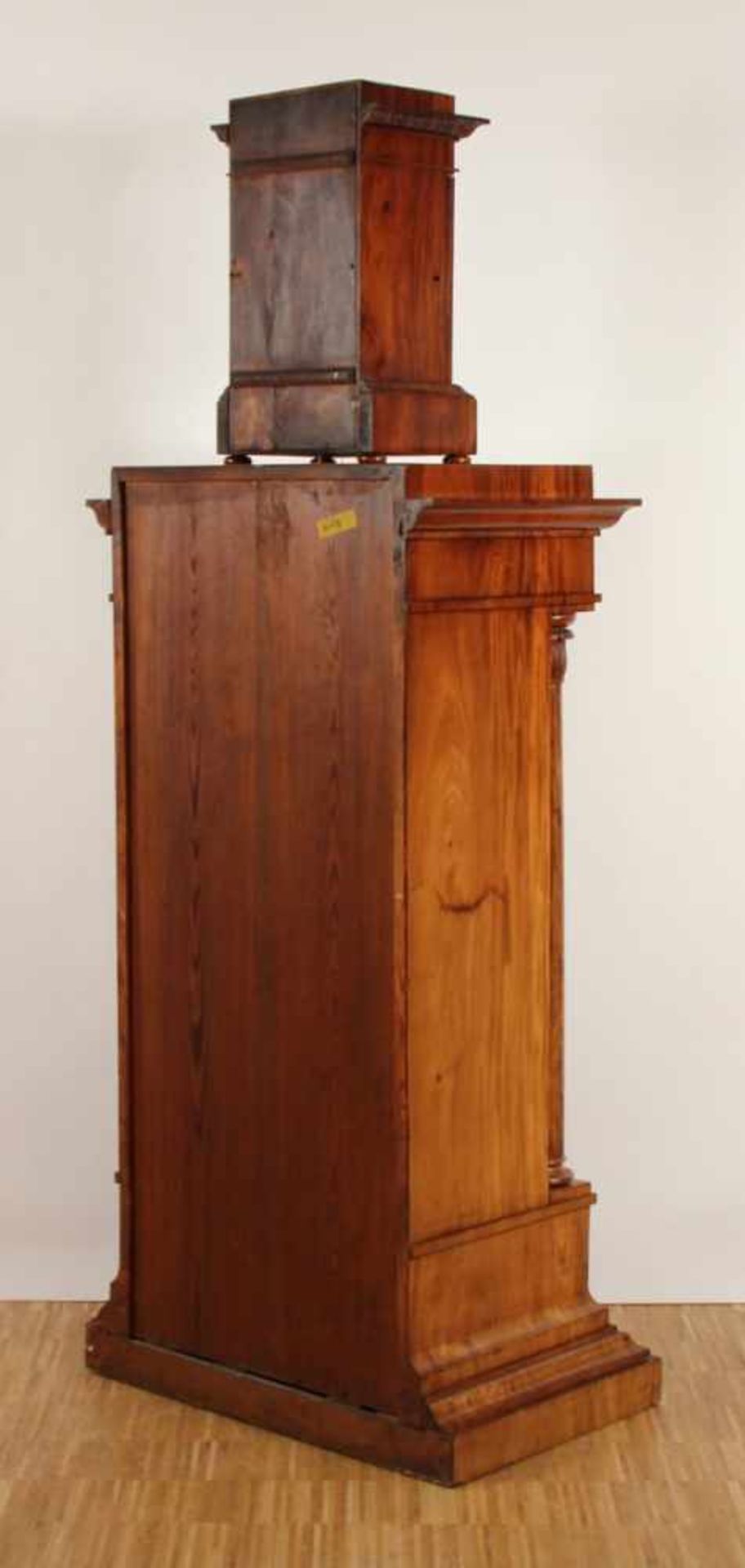 SELTENE BIEDERMEIER-STANDUHR, Braket Clock in Mahagonigehäuse auf Unterschrank, Werk mit separater - Bild 4 aus 6