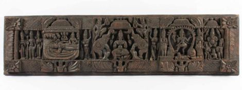 GROSSES PANEEL, Holz, Gottheiten im vertieften, teils durchbrochen geschnitztem Relief, 25 x 100,