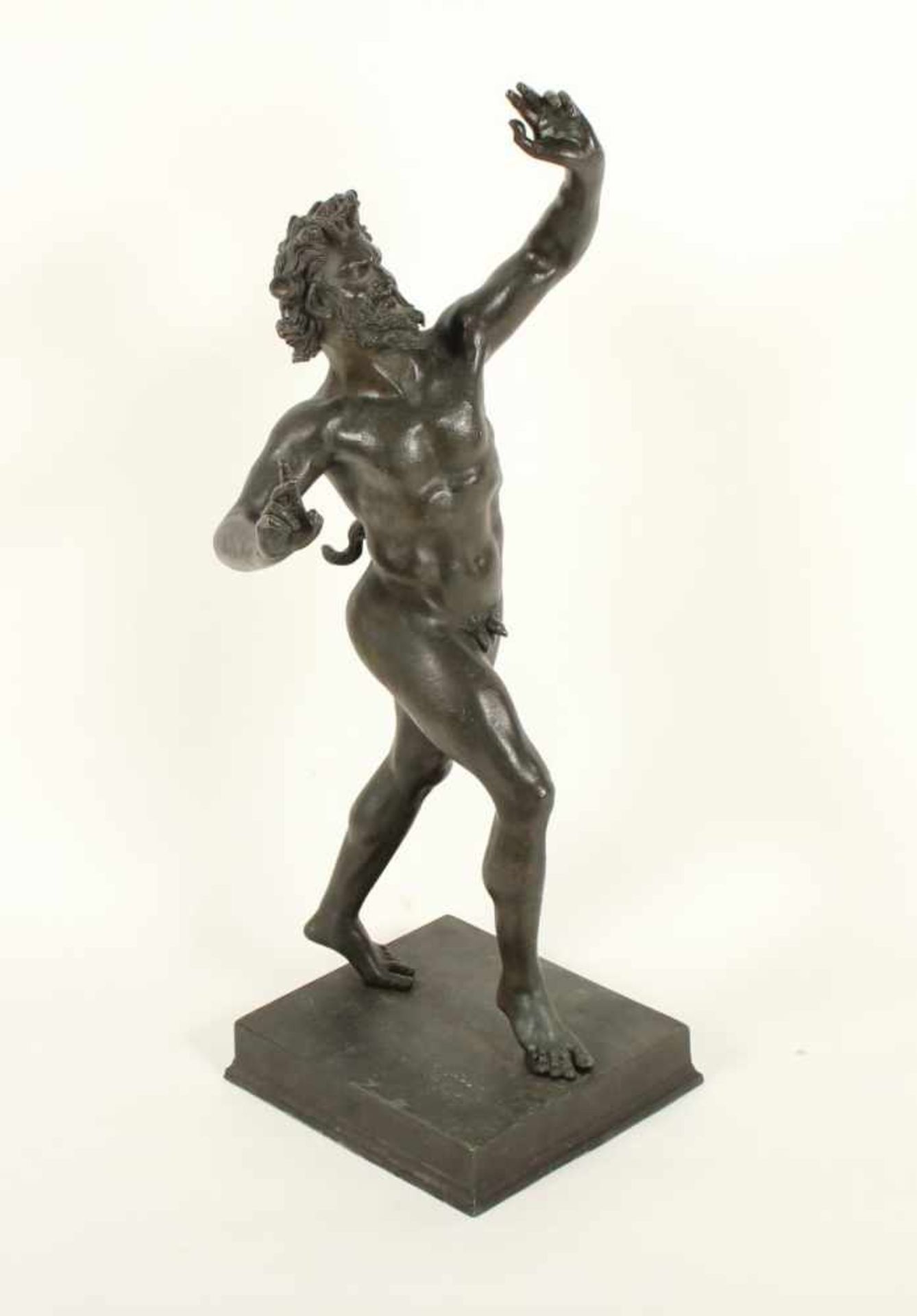 TANZENDER FAUN VON POMPEJI, Bronze, H 82, min.läs., ITALIEN, wohl 19.Jh. - Image 2 of 3