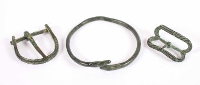 SCHLANGENARMBAND, Bronze, rest., Dm 6, Fundort: Köln, RÖMISCH, 1.-3.Jh.n.Chr., beigegeben eine