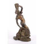 SANTI, L. (20.Jh.), "Flamenco Tänzerin", Bronze, H 25, am Sockel schwer lesbar signiert