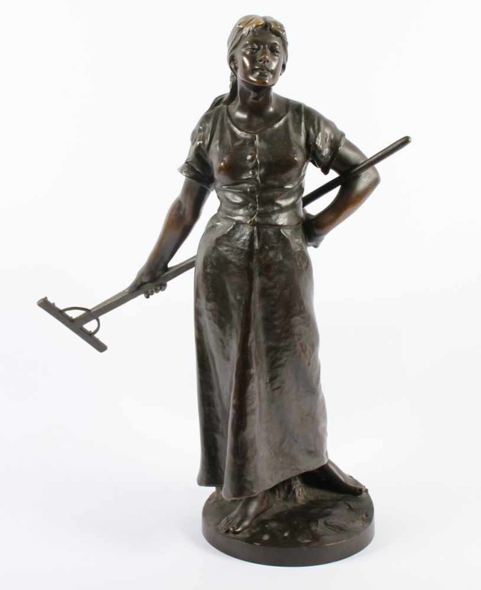 MANZEL, Ludwig (1858-1936), "Die Gärtnerin", Bronze, H 57, auf dem Sockel signiert, darauf