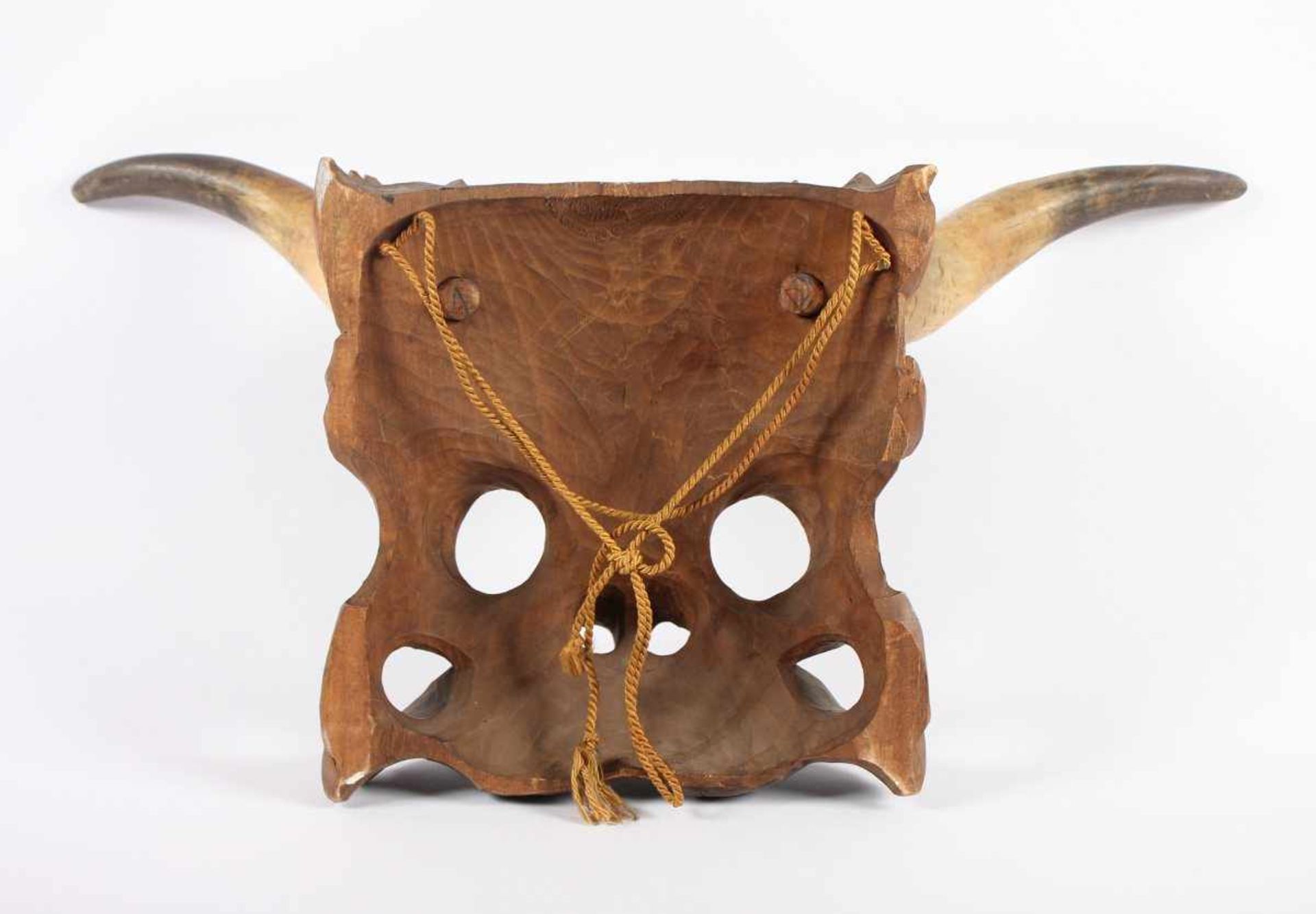 TIROLER FASNACHTSMASKE, Holz, geschnitzt und polychrom gefasst, Horn, H ca. 25, TIROL, um 1900 - Bild 2 aus 2