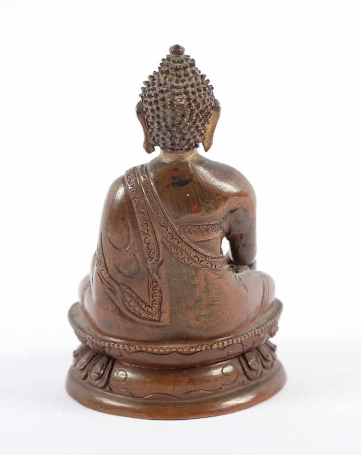 BUDDHA SHAKYAMUNI, stark kupferhaltige Bronze, geschlossen, H 9,5, SINOTIBETISCH, 20.Jh. - Bild 2 aus 3