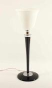 MAZDA-LAMPE, Metall, verchromt, Holz, schwarz lackiert, Schirm aus Milchglas, einflammig, H 77,