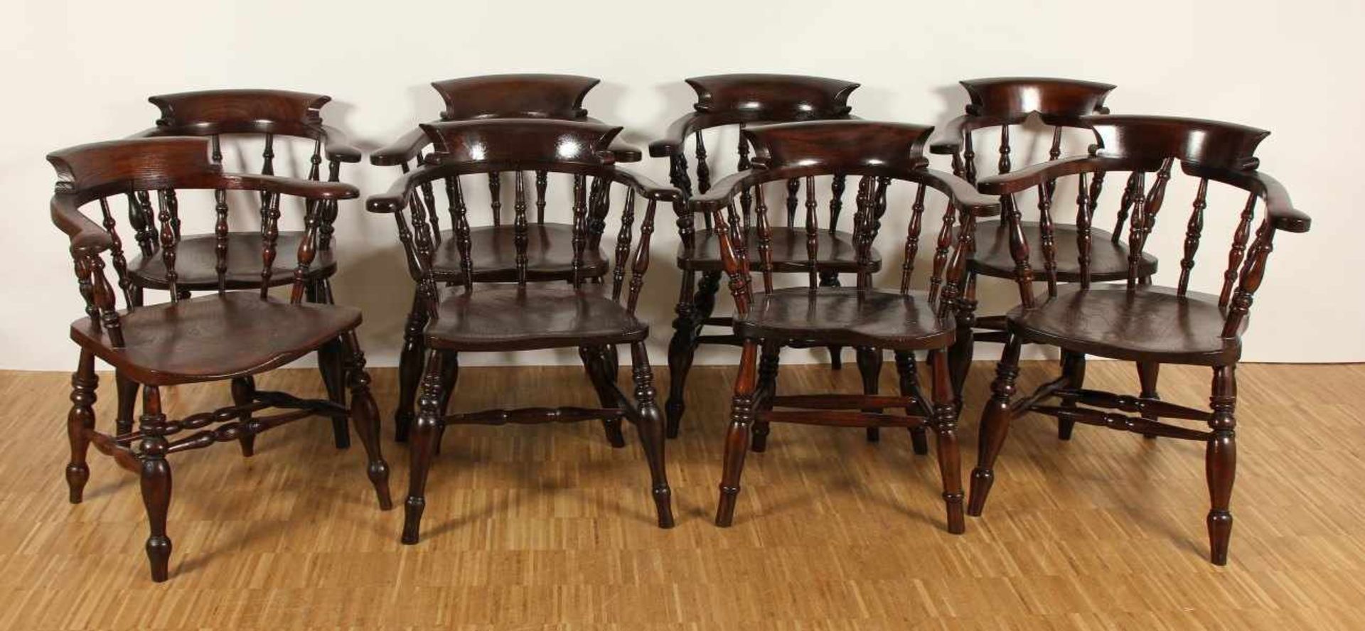 ACHT CAPTAIN'S CHAIRS, Eiche/Rüster, H 82, ENGLAND, 2.H.19.Jh.