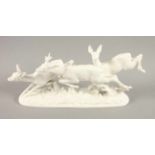 FIGURENGRUPPE "REHE", L 37, Entwurf Karl TUTTER, HUTSCHENREUTHER, 20.Jh.- - -22.00 % buyer's premium