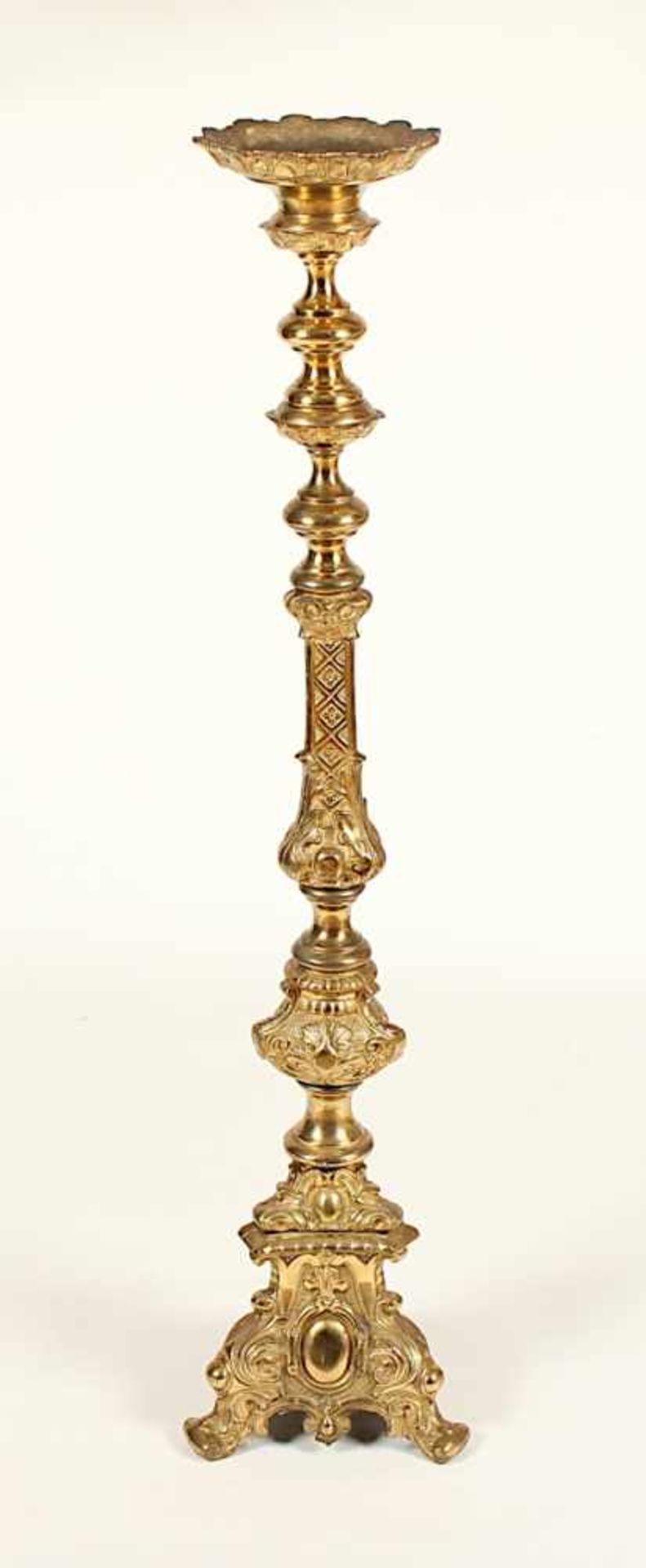 GROSSER LAMPENFUSS, Bronze/Messing, im Barockstil, H 116, 20.Jh.- - -22.00 % buyer's premium on