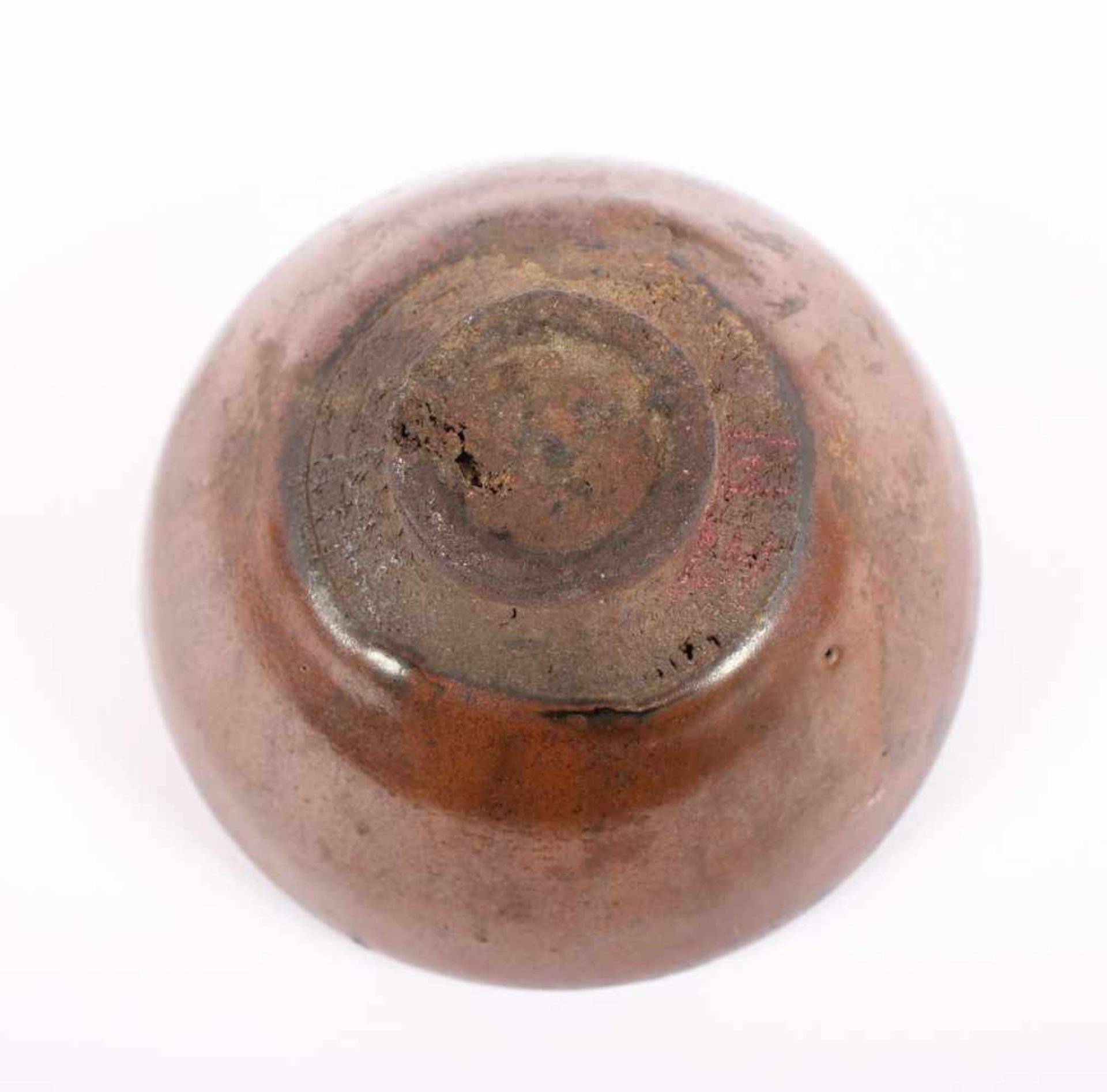 TEESCHALE MIT BRAUNER GLASUR, Steinzeugscherben, auf niedrigem Fußring konische Wandung, - Bild 3 aus 3