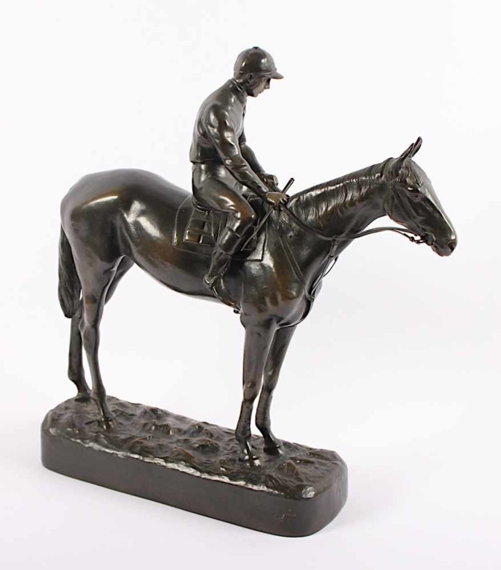 PARIS, René, "Jockey auf einem Pferd", Bronze, H 36, auf dem Sockel signiert, bez. "La Camargo", - Image 2 of 2
