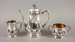 JUGENDSTIL-KAFFEEKERN, 800/ooo, bestehend aus Kanne mit scharniertem Deckel (besch.) und