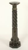 SÄULE, Serpentin, mit drehbarer Plinthe (Höhe 110 cm), besch., ZÖBLITZ, um 1900- - -22.00 % buyer'