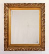 SPIEGEL, Holz, Goldstuck, besch., 95 x 83, DEUTSCH, E.19.Jh.- - -22.00 % buyer's premium on the