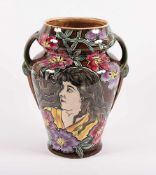 JUGENDSTIL-VASE, cremefarbener Steingutscherben, polychrome Bemalung mit Frauenkopf, H 27, bez Royal