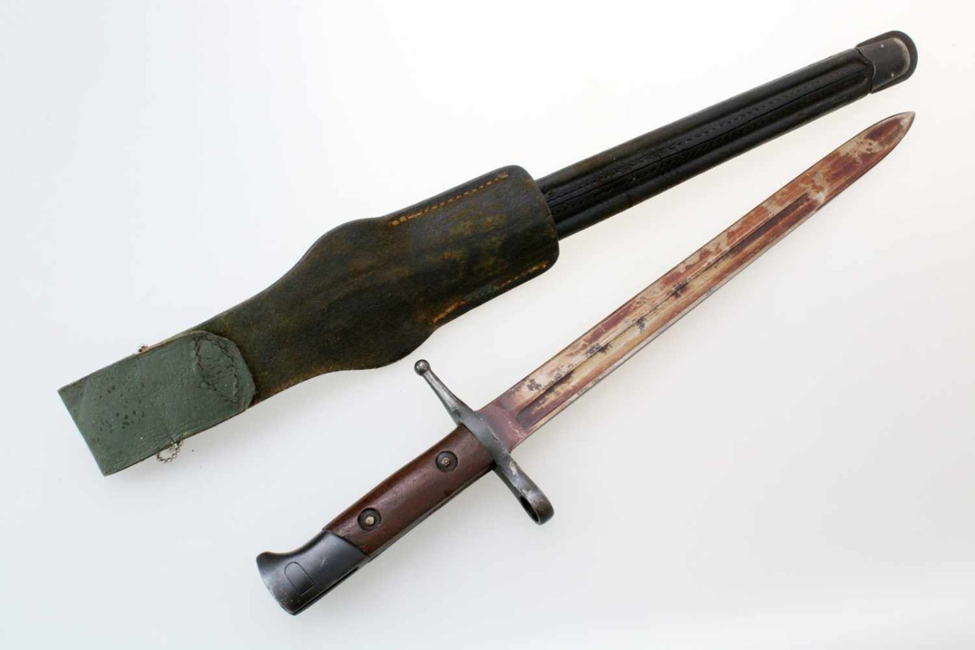 Italien - Bajonett Carcano 1891Gekehlte zum Ort zweischneidige Rückenklinge (durch Lagerfett - Bild 2 aus 4