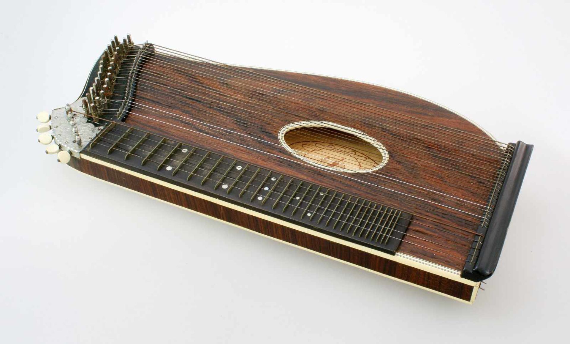 Framus Zither im Koffer33-seitige Zither, funktionsfähig, Stimmschrauben gängig, etwas Altersspuren, - Image 2 of 5