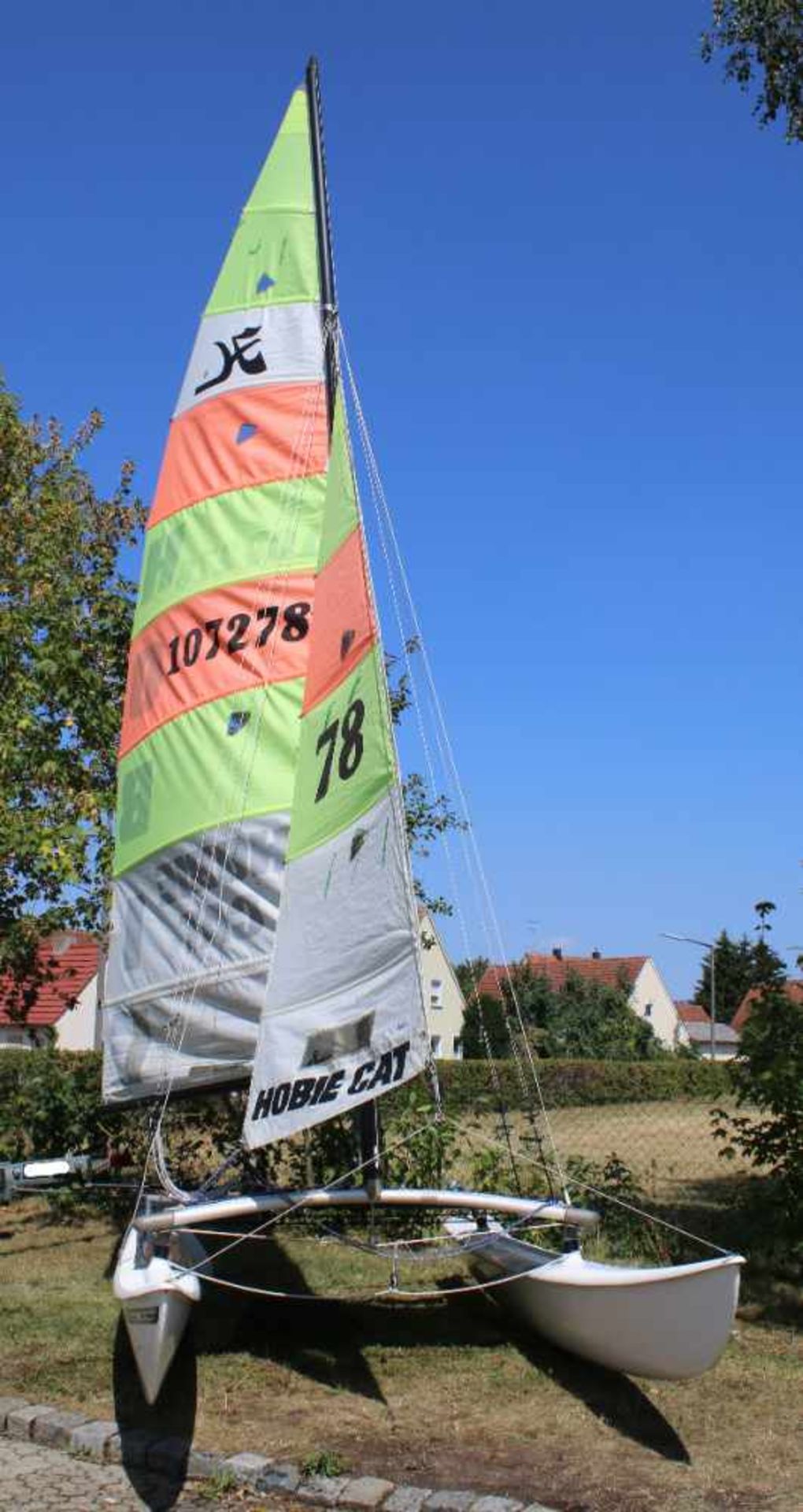 Sport-Katamaran - Hobie Cat 16, inklusive PKW  Anhänger und SlipwagenKomplett segelfertig mit