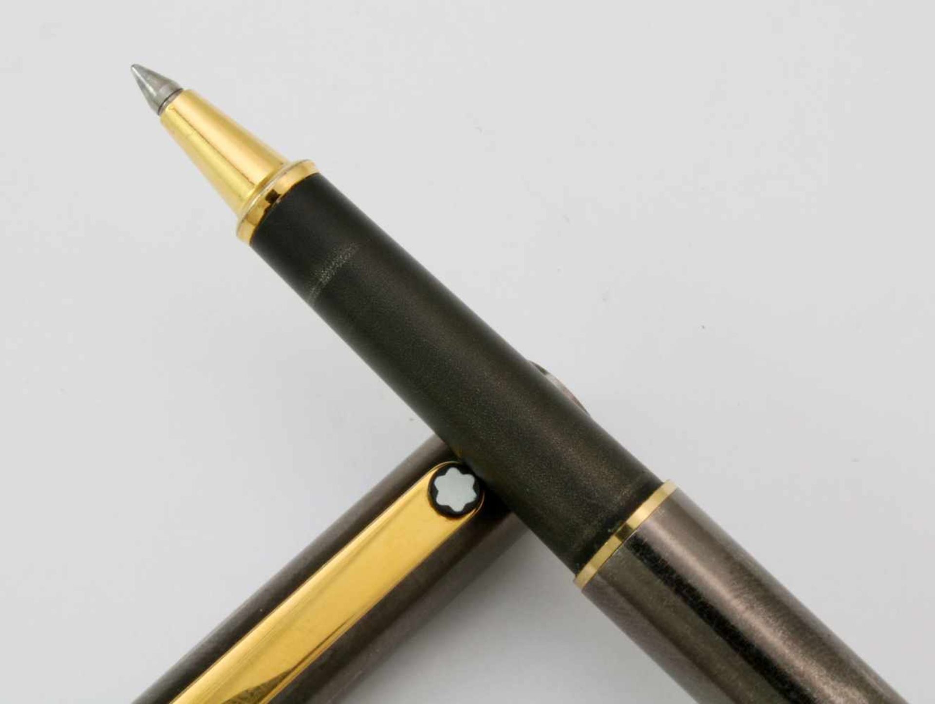 Kugelschreiber - MontblancKorpus anthrazit und vergoldete Elemente, funktionsfähig, - Image 2 of 2