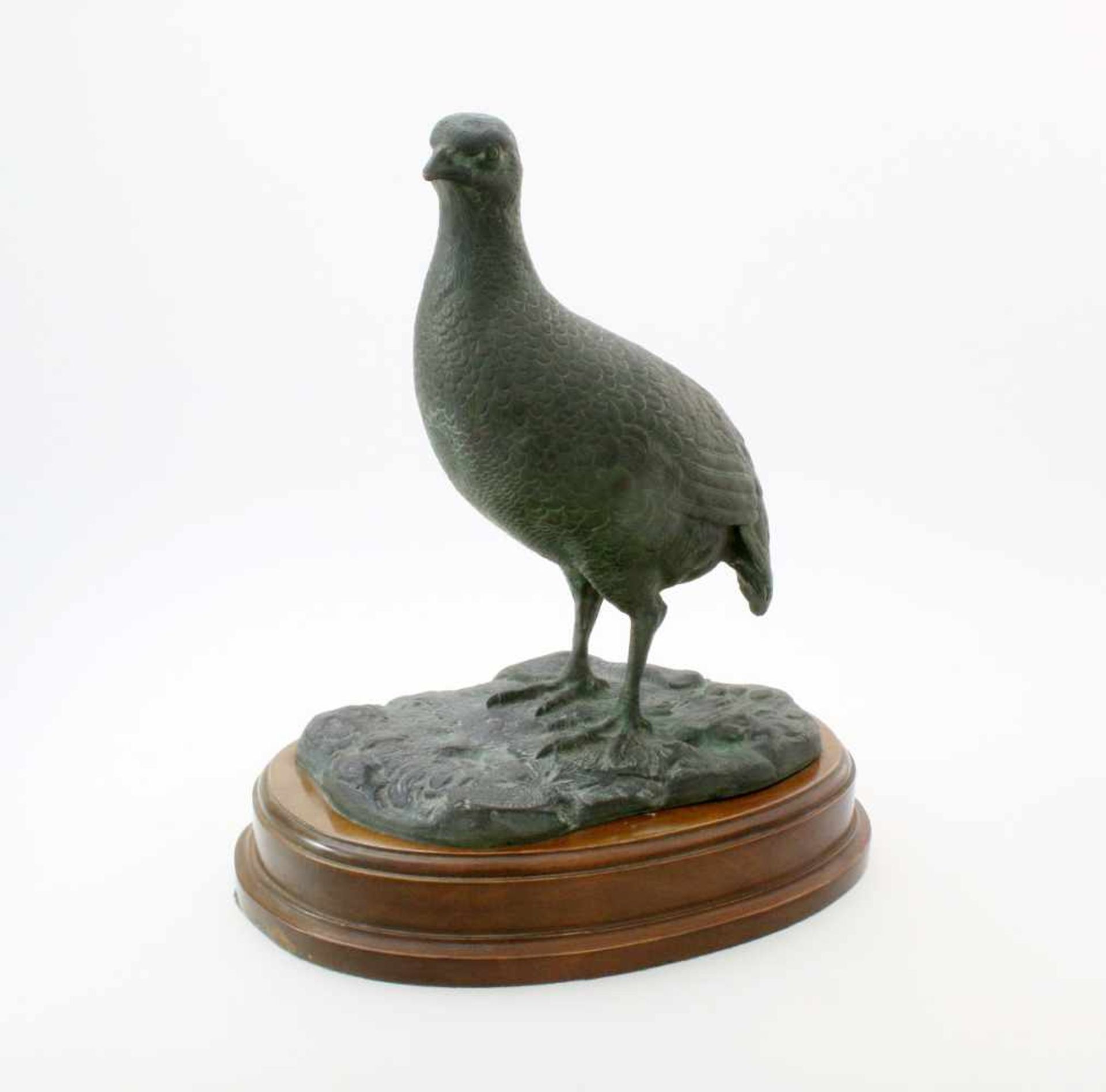 Bronzeplastik "Rebhuhn" - R. Odagled - 20. JahrhundertRebhuhn auf Naturplinthe, diese auf