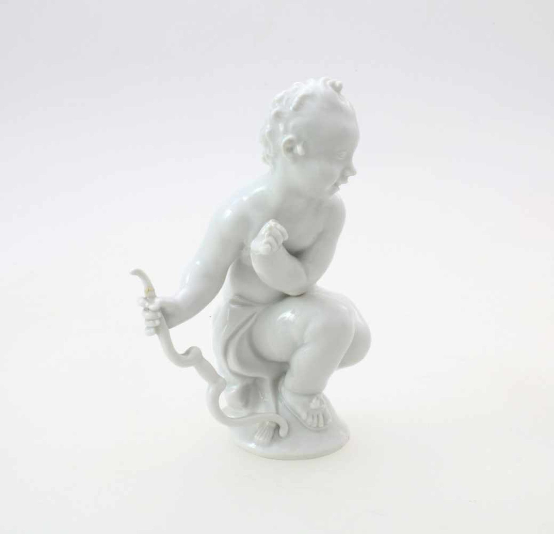 Porzellanfigur "Amor" - Meissen - Paul Scheurich (1883-1945)Glasiertes Weißporzellan, alte Form - Bild 2 aus 4