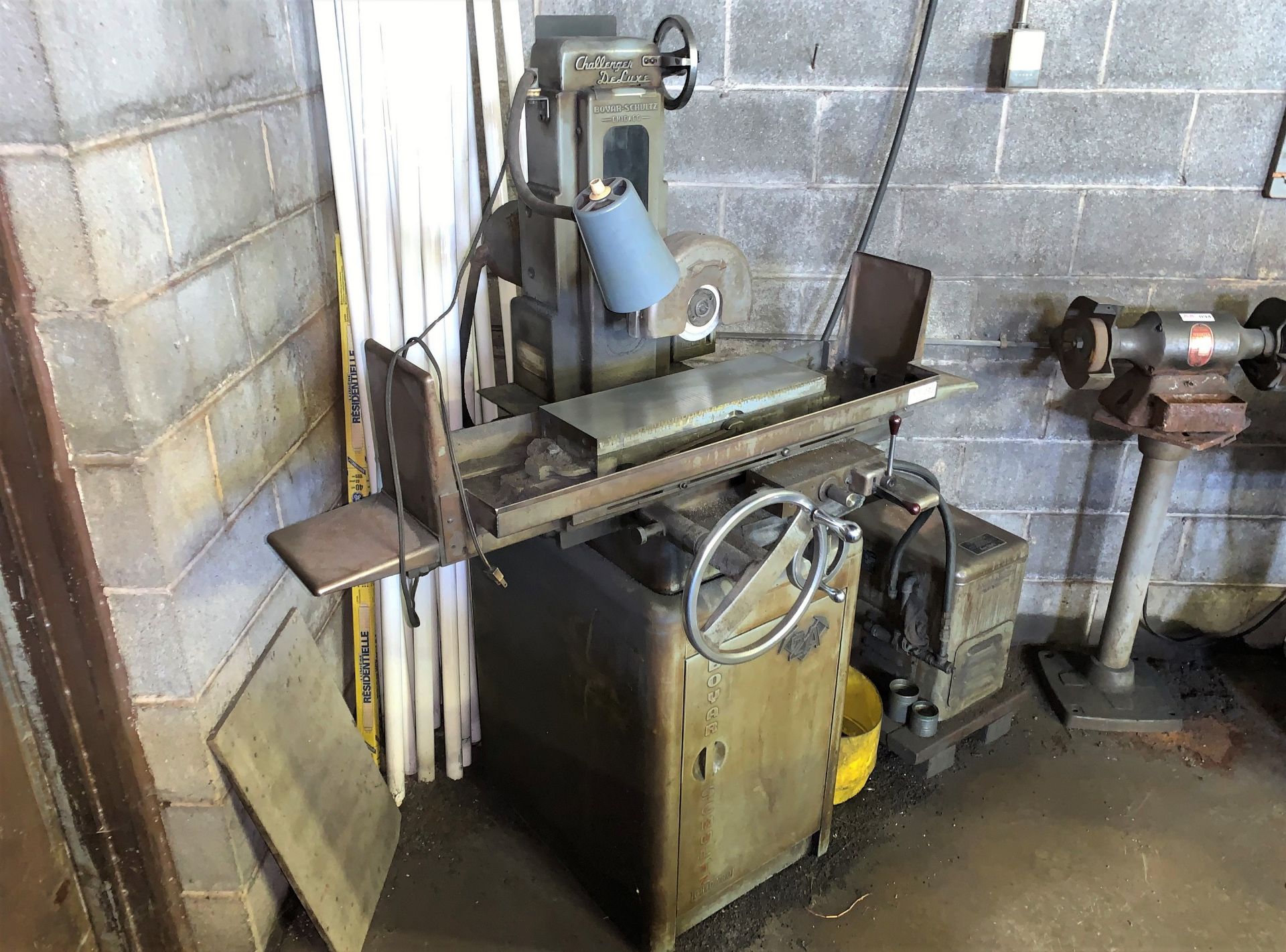 Boyer-Schultz Challenger Delux 2A Hydraulic Surface Grinder with 18" x 6" Magnetic Chuck and - Image 2 of 4