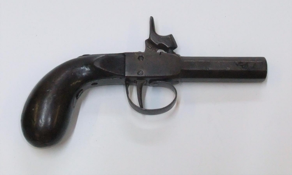 Georgian ladies muff pistol with octagonal barrel 17 cm in length