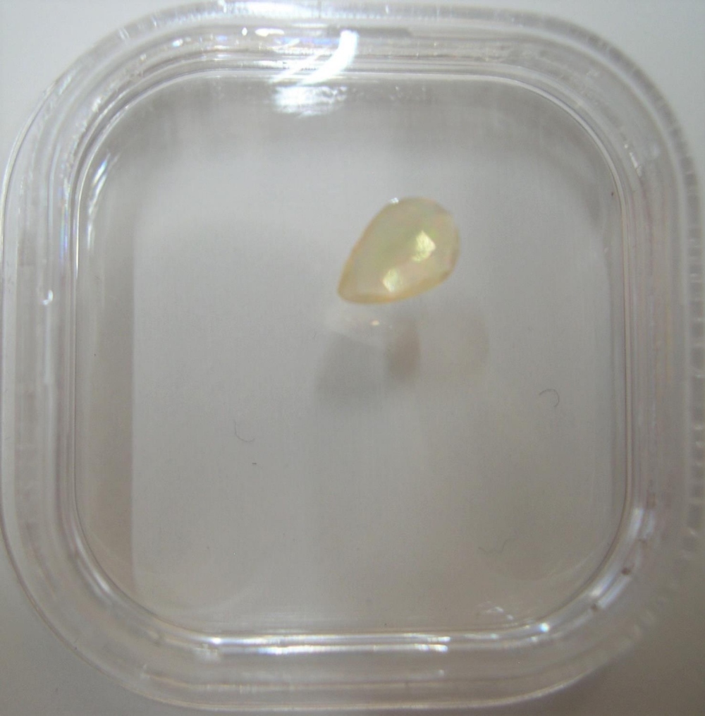 Certified Ethiopian Opal, pear cut, 0.30ct - Image 3 of 3