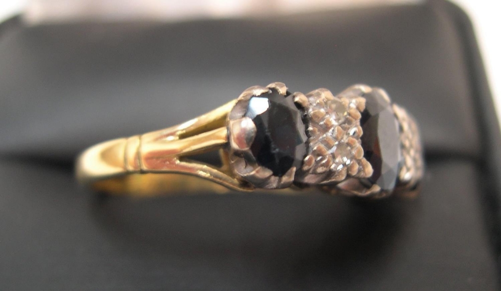 18ct yellow gold, sapphire & diamond ring Approx 4.1 grams gross, size N - Image 3 of 5