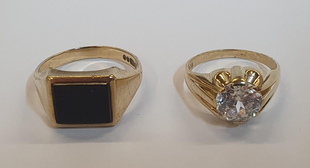 2 x 9ct rings, one yellow gold Onyx ring, and one yellow gold CZ Solitaire ring. Approx 12.0 grams