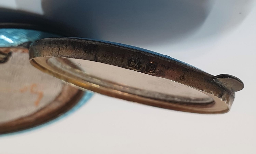 Edwardian silver & blue enamel ladies compact & mirror, 5 cm diameter - Image 5 of 5