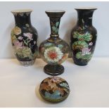 Collection of Chinese vases & figures (7)