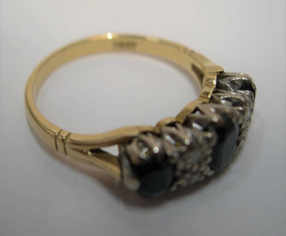 18ct yellow gold, sapphire & diamond ring Approx 4.1 grams gross, size N - Image 4 of 5