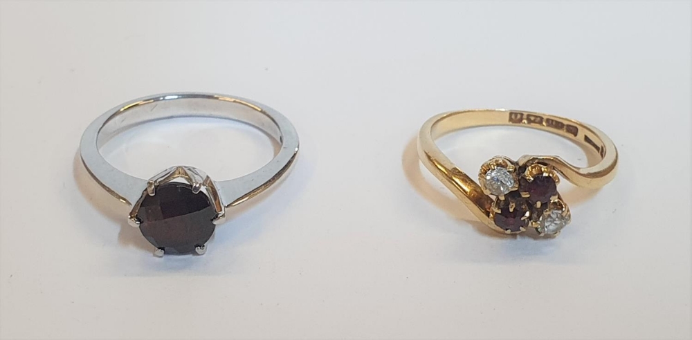 18ct yellow gold ring set with diamond and garnets etc (3.2 grams gross) together with a 9ct white