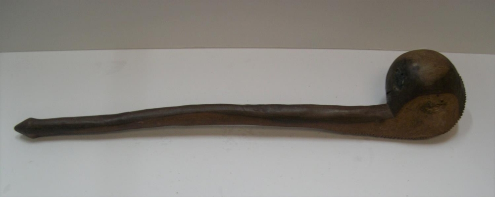 Antique African wooden war club, 49 cm in length