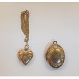 9ct B&F heart shaped locket on fine, 9ct yellow gold chain together with a 9ct gold locket (2),