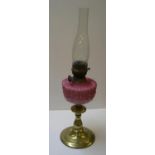 Complete Victorian oil lamp with pink glass, 64 cm high