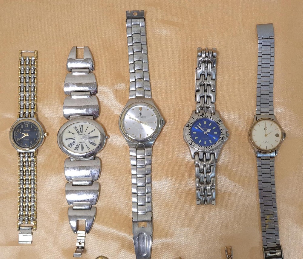 Collection of 9 various ladies and gents vintage wrist-watches (9) - Image 2 of 4