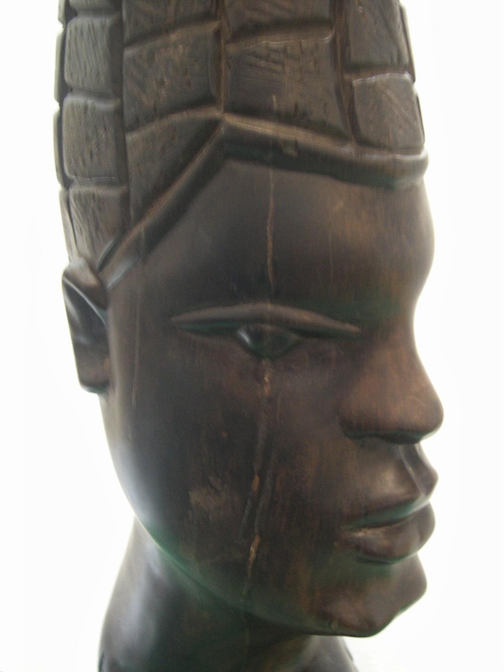 Pair of Nigerian wood carvings and a large ebony wood head carving lamp (no wiring), The pair - Image 6 of 6