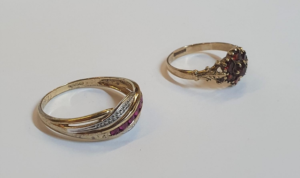 9ct yellow gold ring set with rows of diamonds and Ruby's together with a 9ct yellow gold Garnet - Image 2 of 2