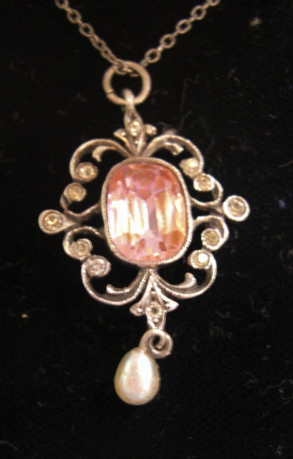 Rare 1920s French rose quartz silver pendent & a vintage ladies necklace and pendant (2)