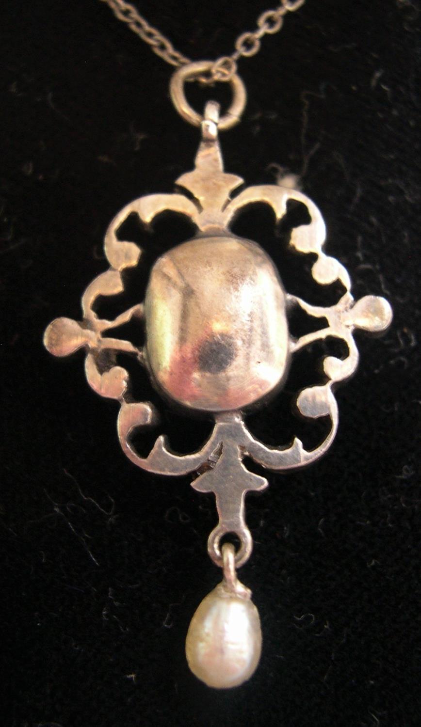 Rare 1920s French rose quartz silver pendent & a vintage ladies necklace and pendant (2) - Image 6 of 6