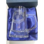 Boxed, Manchester Utd, etched glass tankard 15cm