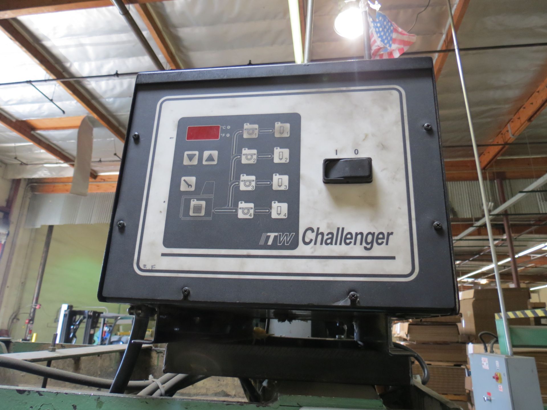 Universal Glue Machine With Challenger Hot Melt - Image 4 of 4